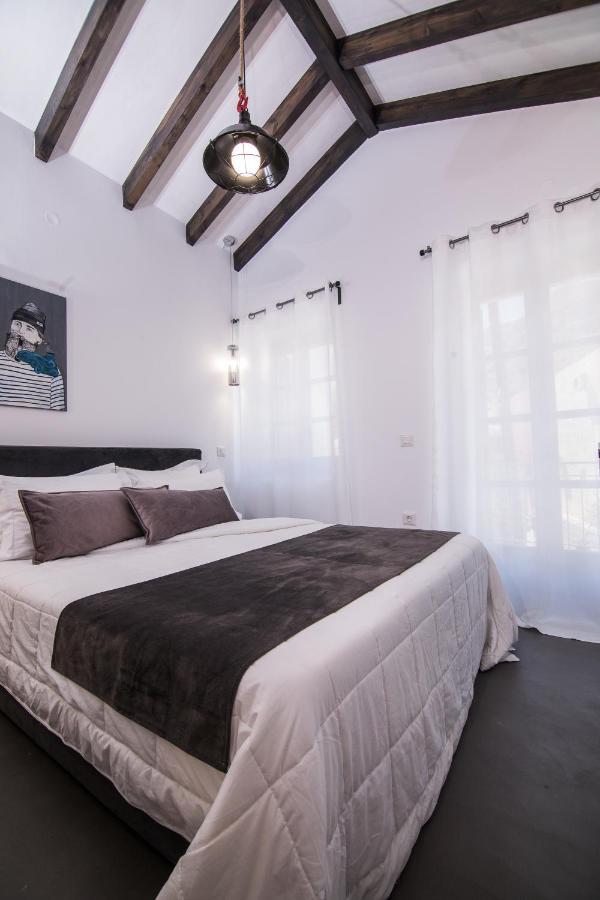 Apartmán Ialemos Group Symi Exteriér fotografie